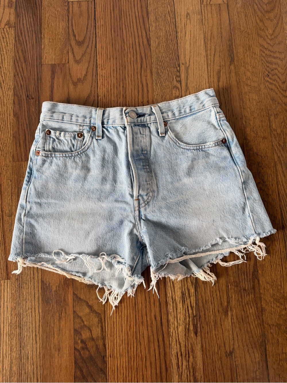 Levi's 501 Light Blue High-Rise Distressed Denim Shorts Size W 25